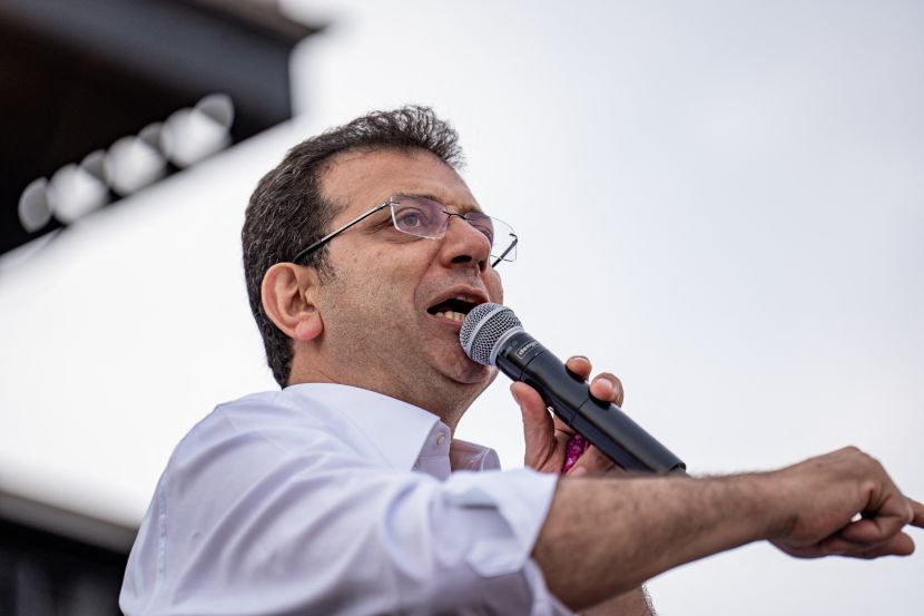 Turchia, arrestato il sindaco di Istanbul Imamoglu Turchia, arrestato il sindaco di Istanbul Imamoglu