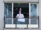 Papa Francesco “Grazie per vostre preghiere, ditele anche per la pace”