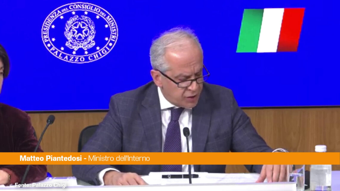 Piantedosi “Potenziata formazione polizia sul tema femminicidio” Piantedosi “Potenziata formazione polizia sul tema femminicidio”