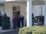 Trump riceve il primo ministro irlandese alla Casa Bianca