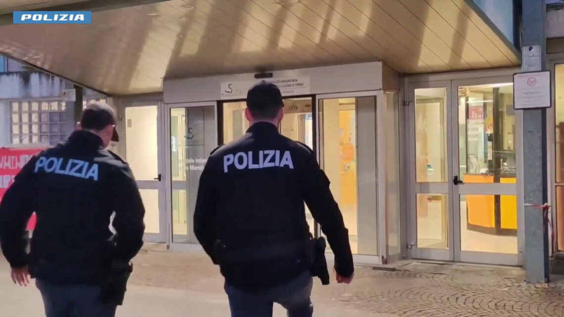 Neonata dal Marocco a Torino per essere venduta, quattro arresti Neonata dal Marocco a Torino per essere venduta, quattro arresti