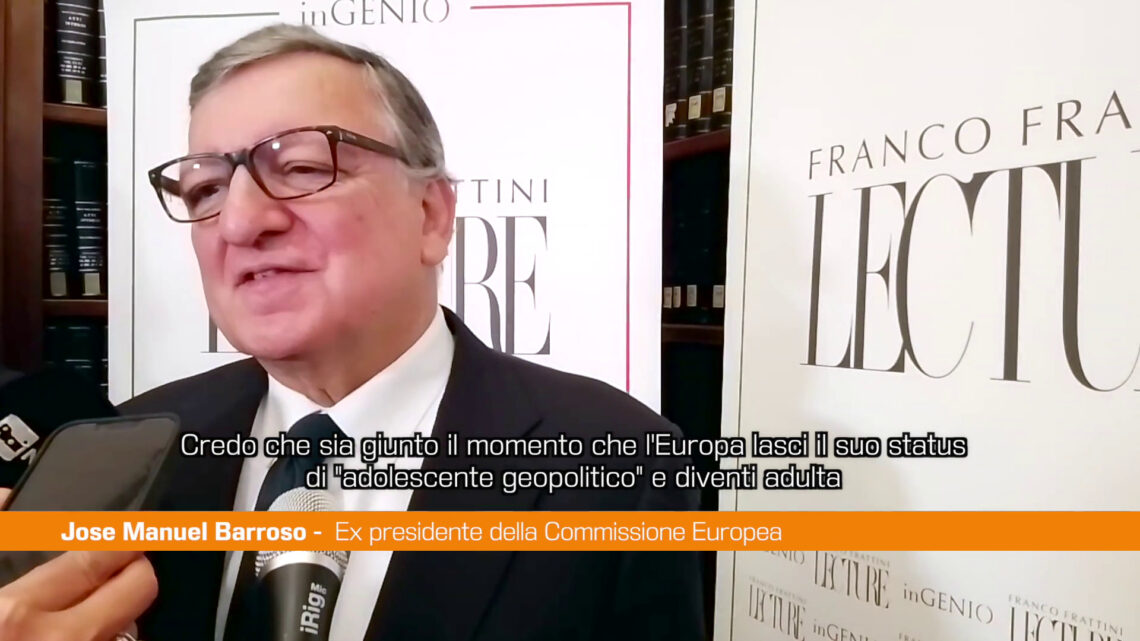 Ue, Barroso “Arrivato momento che Europa pensi a sua difesa” Ue, Barroso “Arrivato momento che Europa pensi a sua difesa”