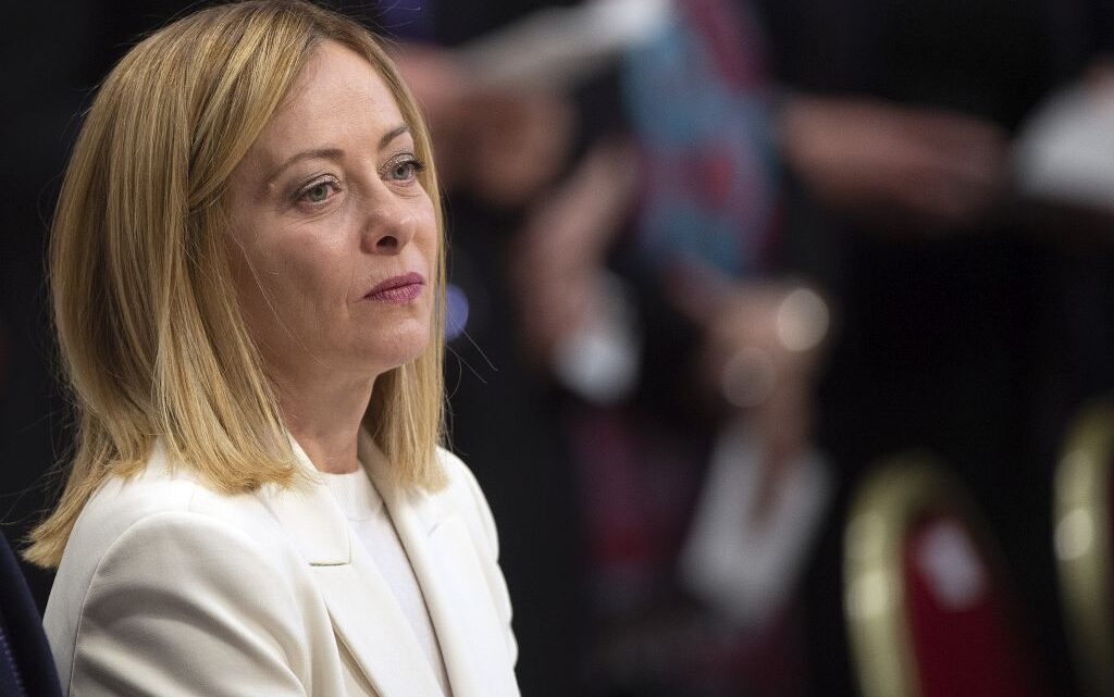Dazi, Meloni “Scelta sbagliata, ma non alimentare allarmismi” Dazi, Meloni “Scelta sbagliata, ma non alimentare allarmismi”