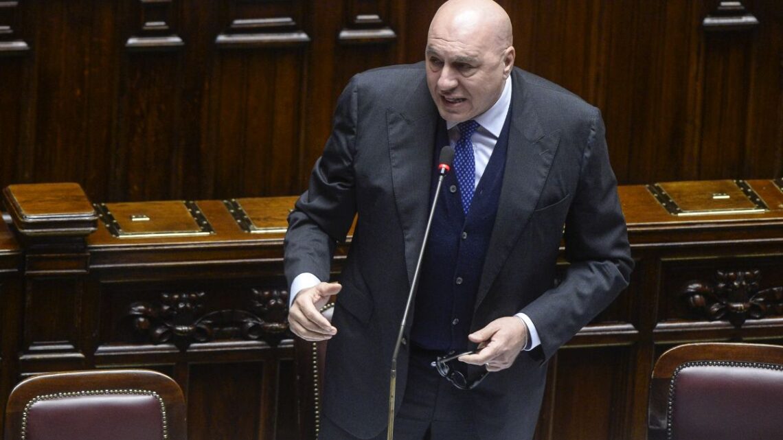 Crosetto “Non possiamo creare sistema di difesa e deterrenza da soli” Crosetto “Non possiamo creare sistema di difesa e deterrenza da soli”