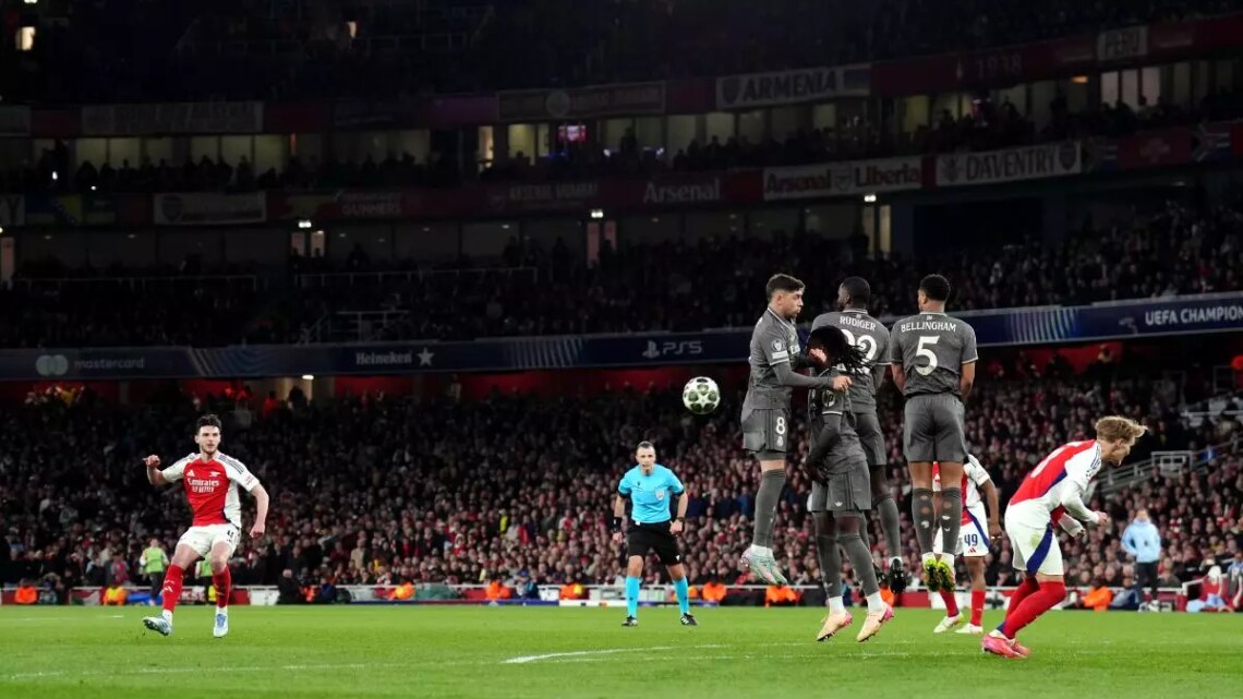 Doppietta Rice e gol di Merino, l’Arsenal travolge il Real 3-0 Doppietta Rice e gol di Merino, l’Arsenal travolge il Real 3-0