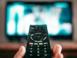 Più di 15 milioni gli italiani che guardano la televisione via satellite