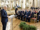 Mattarella “Di fronte a pericoli nuovi polizia dà sicurezza e speranza”