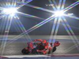 Marc Marquez in pole in Qatar davanti ad Alex, Bagnaia in 4^ fila