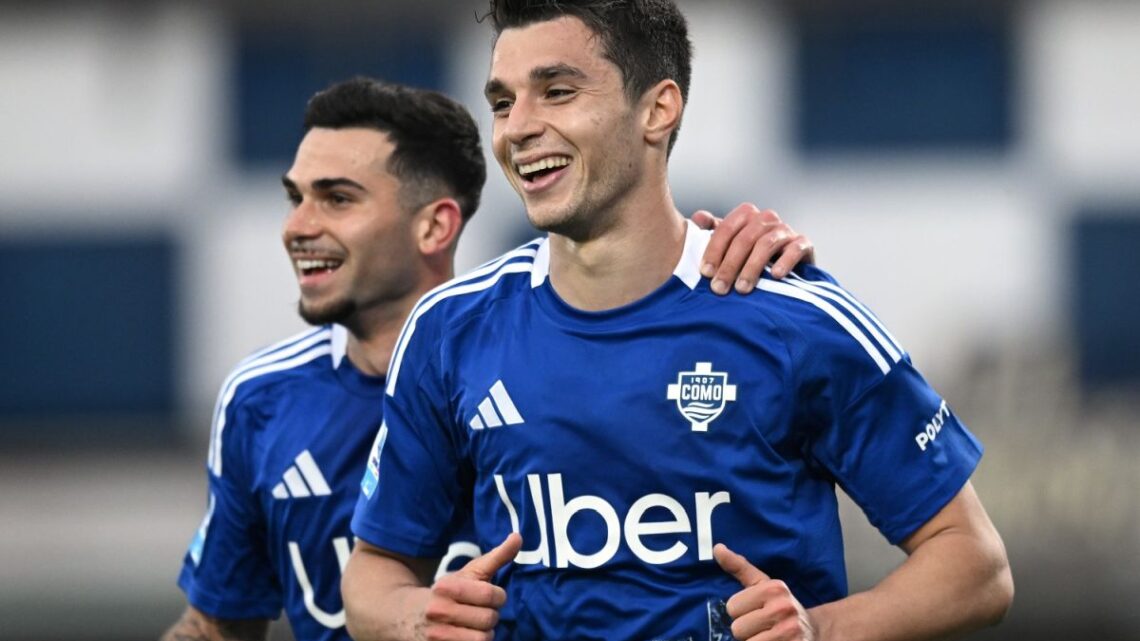 Il Como piega il Torino 1-0, Douvikas decisivo Il Como piega il Torino 1-0, Douvikas decisivo