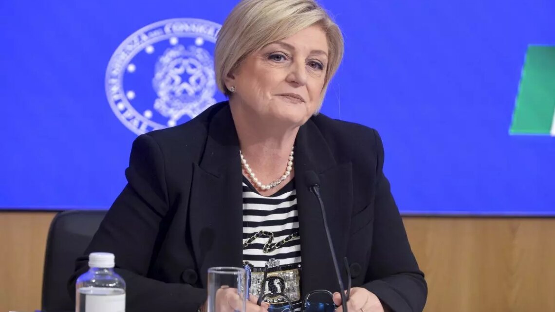 Lavoro, firmati i decreti attuativi per i Bonus Giovani e Donne Lavoro, firmati i decreti attuativi per i Bonus Giovani e Donne