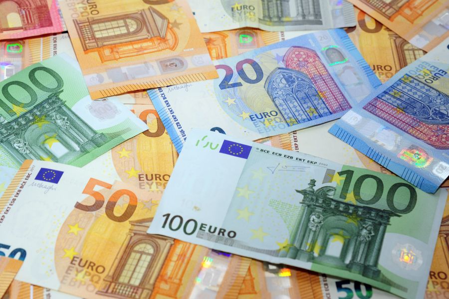 A febbraio il debito pubblico torna sopra quota 3mila miliardi A febbraio il debito pubblico torna sopra quota 3mila miliardi