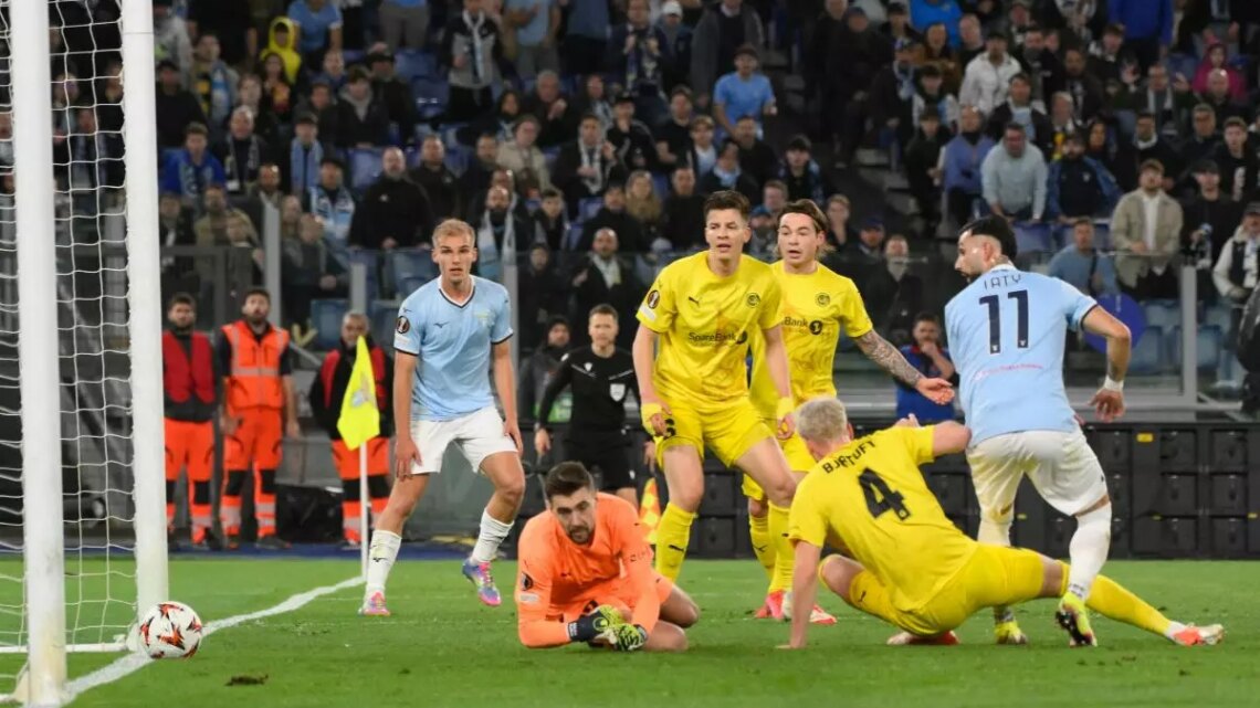 Il sogno della Lazio svanisce ai rigori, Bodo Glimt in semifinale Il sogno della Lazio svanisce ai rigori, Bodo Glimt in semifinale