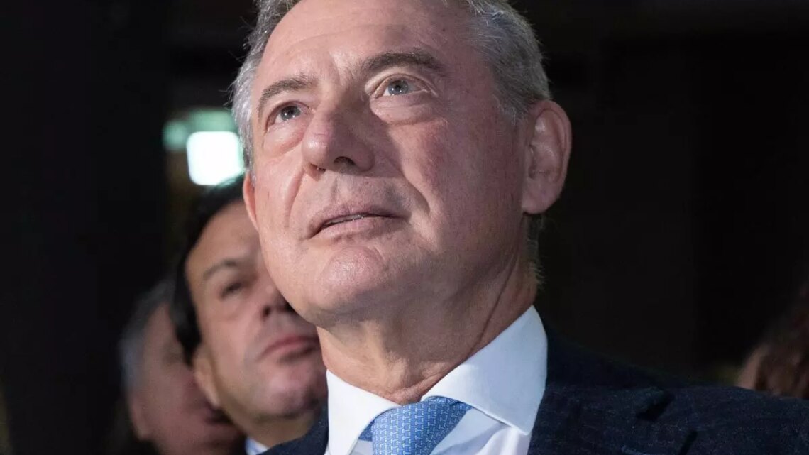 Urso “Governo Meloni ha aperto strada del dialogo e confronto Ue-Usa” Urso “Governo Meloni ha aperto strada del dialogo e confronto Ue-Usa”