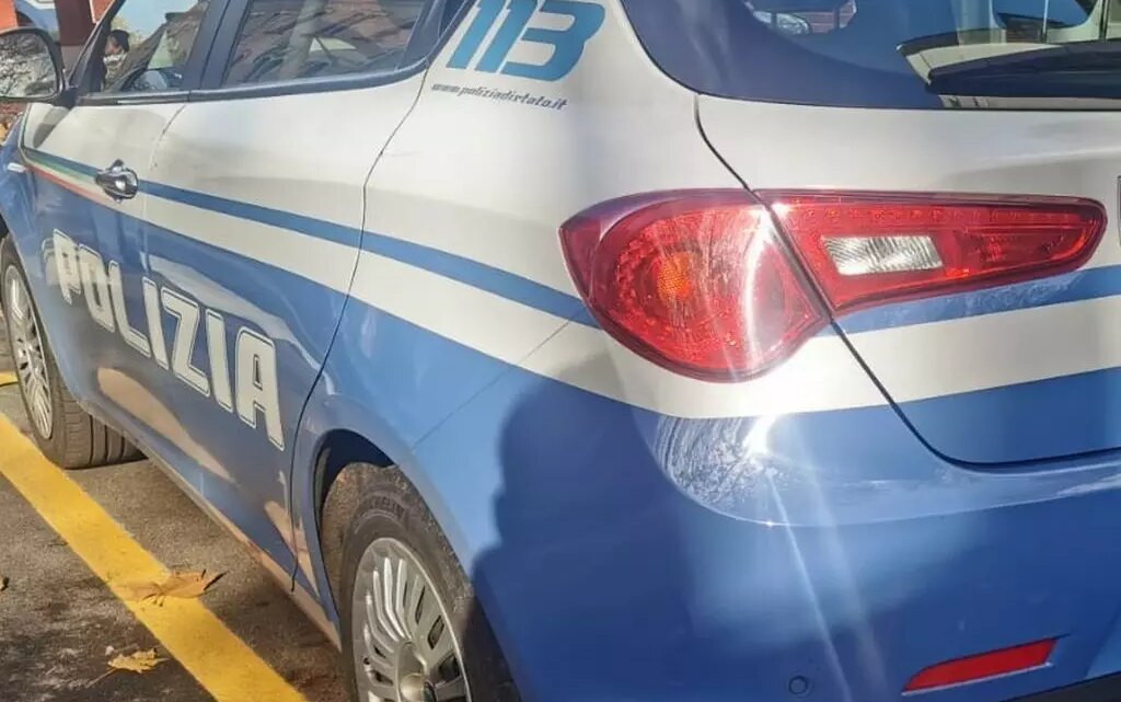 Rapine e violenza sessuale su 2 escort a Milano, arrestato 29enne