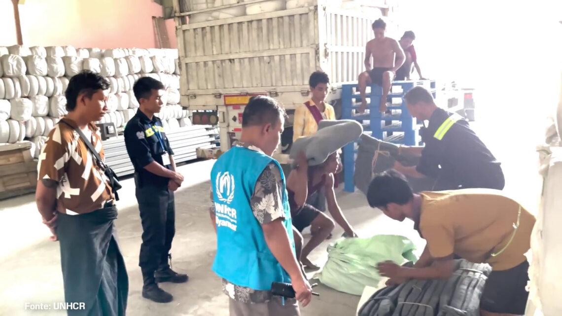 Myanmar, UNHCR fornisce aiuti d’emergenza a sopravvissuti al terremoto Myanmar, UNHCR fornisce aiuti d’emergenza a sopravvissuti al terremoto