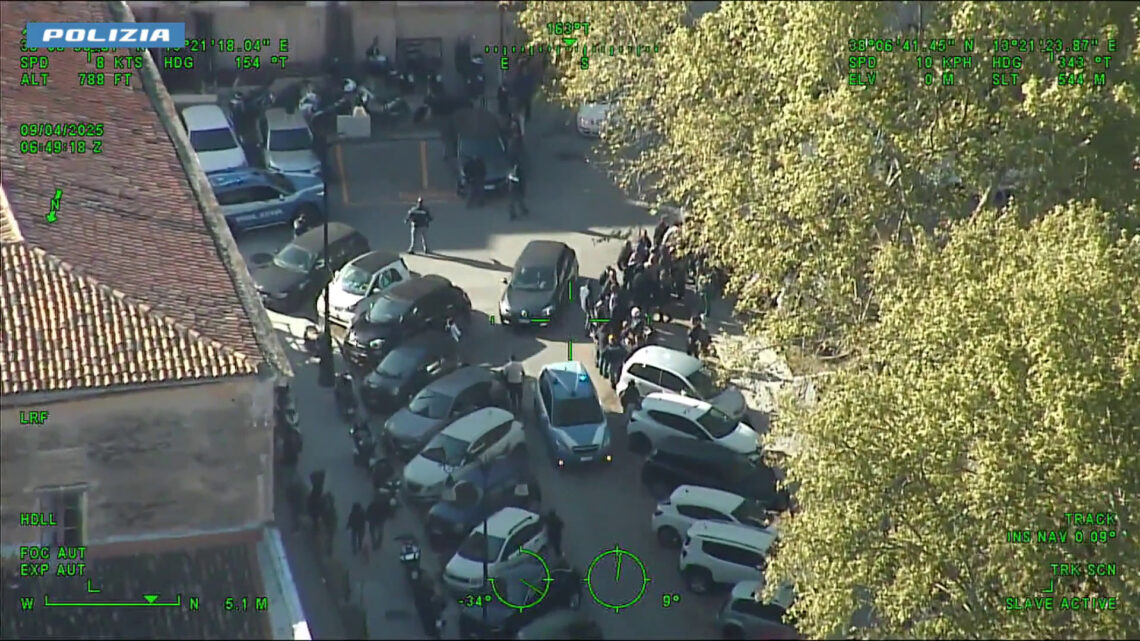 Operazione Polizia a Palermo, colpito il mandamento mafioso della Noce Operazione Polizia a Palermo, colpito il mandamento mafioso della Noce
