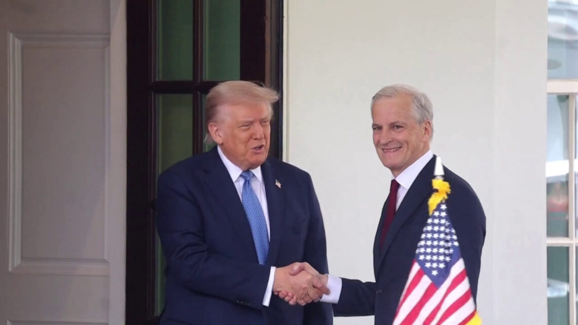Trump accoglie il primo ministro norvegese Store alla Casa Bianca Trump accoglie il primo ministro norvegese Store alla Casa Bianca