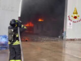 Incendio in un cantiere nautico a Olbia