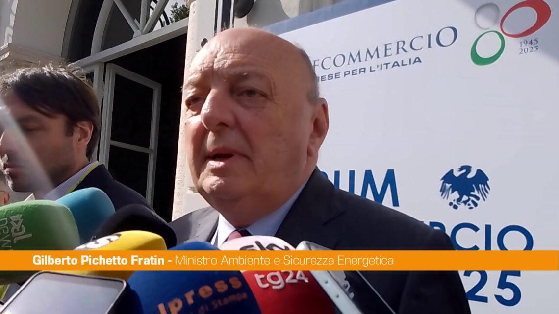 Pichetto “Per rendere l’Italia competitiva aumentare le rinnovabili” Pichetto “Per rendere l’Italia competitiva aumentare le rinnovabili”