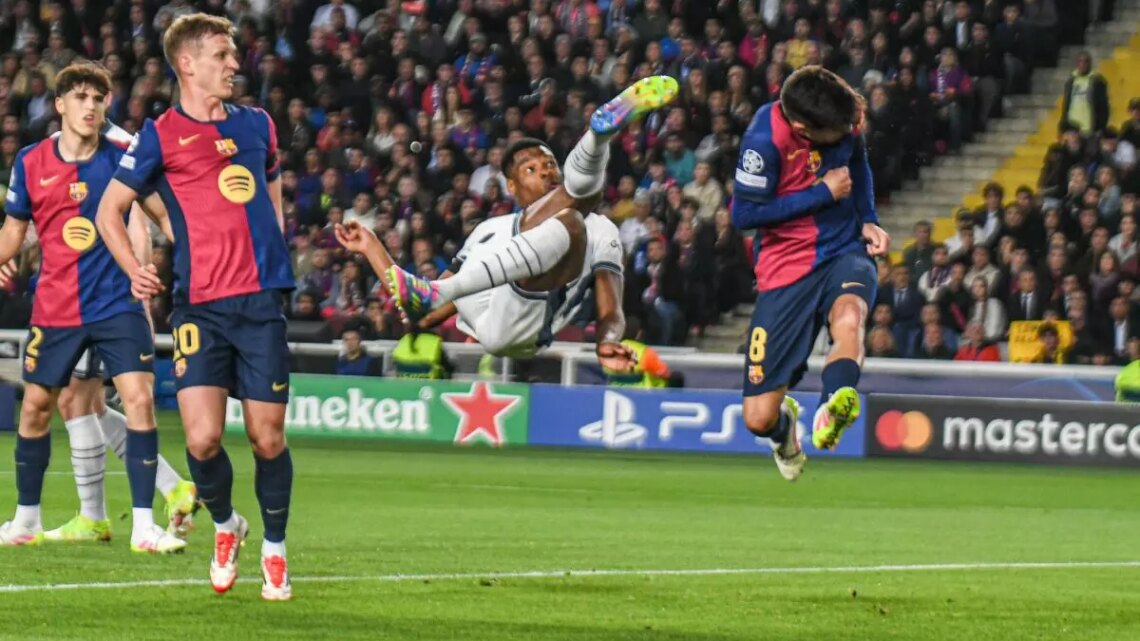 Gol e spettacolo nella semifinale di andata, Barça-Inter 3-3 Gol e spettacolo nella semifinale di andata, Barça-Inter 3-3