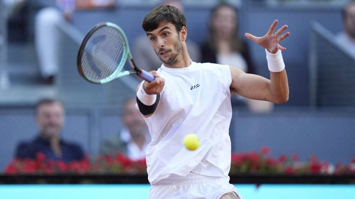 Musetti sconfitto da Draper in semifinale al Masters 1000 di Madrid Musetti sconfitto da Draper in semifinale al Masters 1000 di Madrid