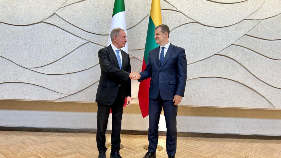 Italia-Lituania, Urso “Intesa su riforme della politica industriale Ue” Italia-Lituania, Urso “Intesa su riforme della politica industriale Ue”