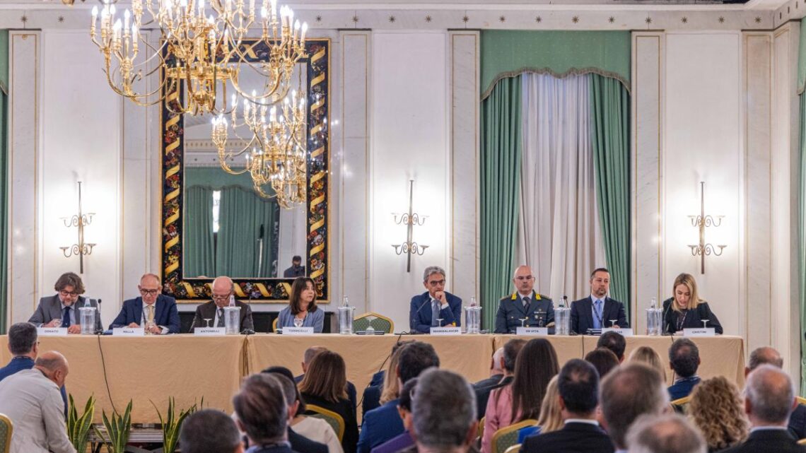 Logista, il mercato illegale dei prodotti da fumo vale 1,2 miliardi Logista, il mercato illegale dei prodotti da fumo vale 1,2 miliardi