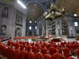 Secondo giorno di Conclave, previste 4 votazioni
