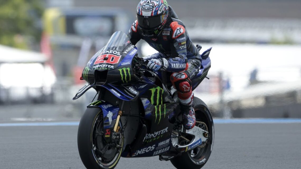 Quartararo in pole a Le Mans davanti ai fratelli Marquez Quartararo in pole a Le Mans davanti ai fratelli Marquez