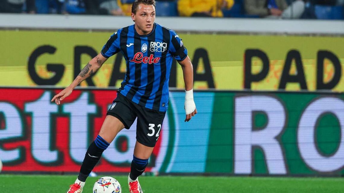 Zampata di Retegui nel recupero, l’Atalanta piega 3-2 il Genoa Zampata di Retegui nel recupero, l’Atalanta piega 3-2 il Genoa