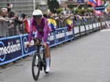 Hoole vince la crono di Pisa, Del Toro resta maglia rosa