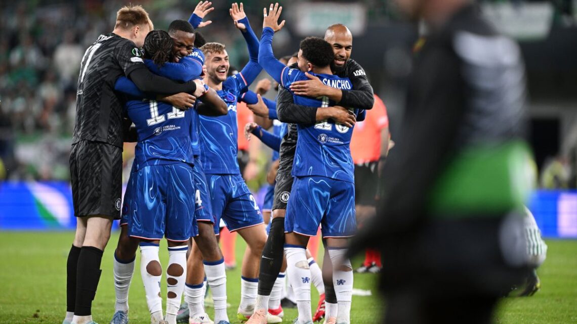 Il Chelsea rimonta, travolge il Betis e vince la Conference Il Chelsea rimonta, travolge il Betis e vince la Conference