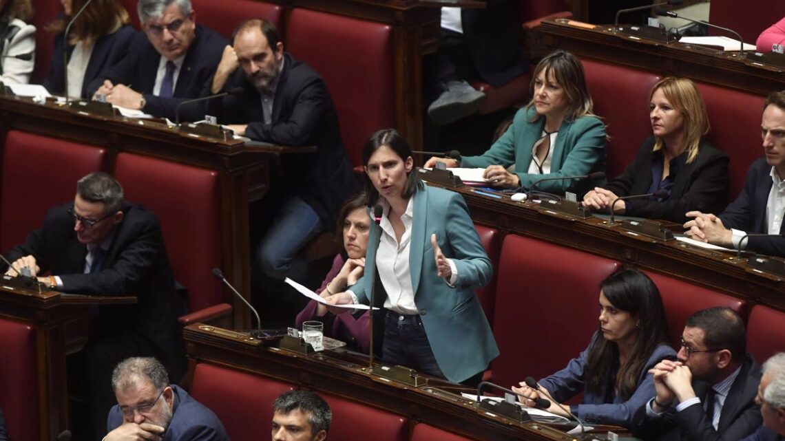 Femminicidi, Schlein a Meloni “Lavoriamo a una legge anti-violenza” Femminicidi, Schlein a Meloni “Lavoriamo a una legge anti-violenza”