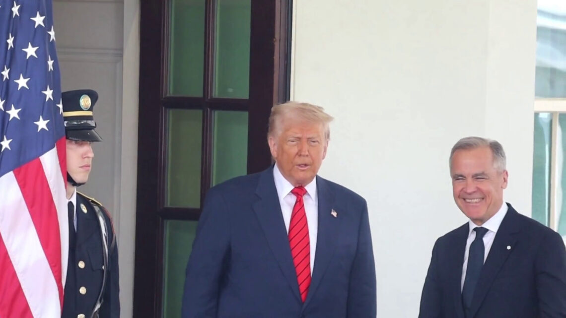 Trump accoglie il premier canadese Carney alla Casa Bianca Trump accoglie il premier canadese Carney alla Casa Bianca