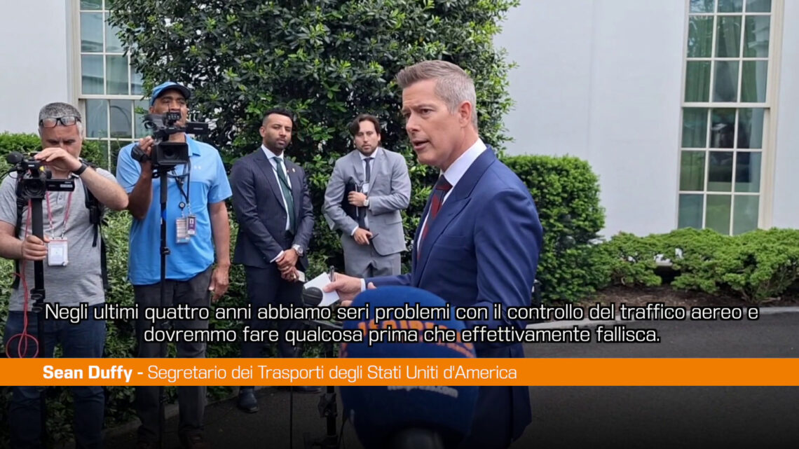 Traffico aereo Usa, Duffy “Biden non ha fatto investimenti” Traffico aereo Usa, Duffy “Biden non ha fatto investimenti”