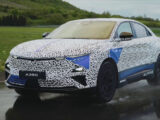 A390, ultimi test per la sport fastback di Alpine