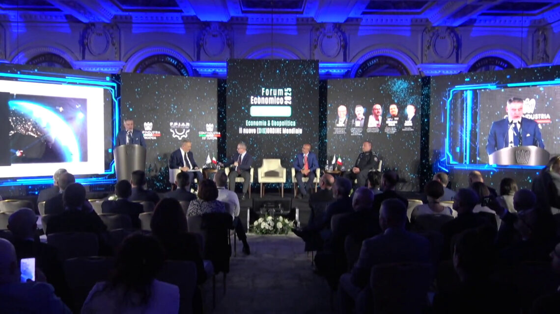 Geopolitica, imprese e IA al centro del Forum di Confindustria Romania Geopolitica, imprese e IA al centro del Forum di Confindustria Romania