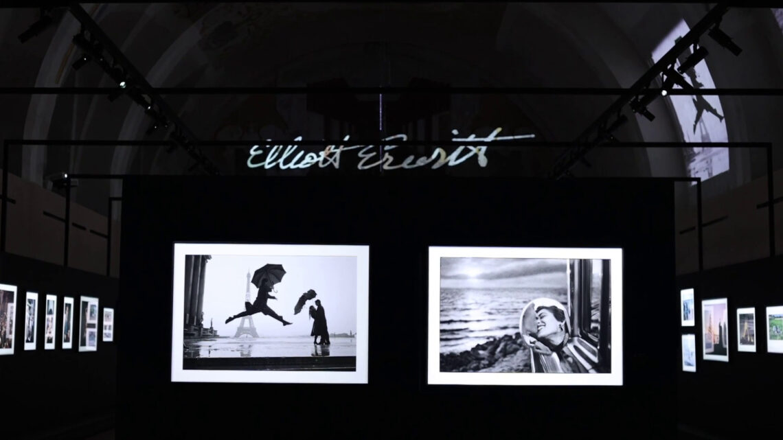 Le foto di Elliott Erwitt per la prima volta in mostra in Sicilia Le foto di Elliott Erwitt per la prima volta in mostra in Sicilia