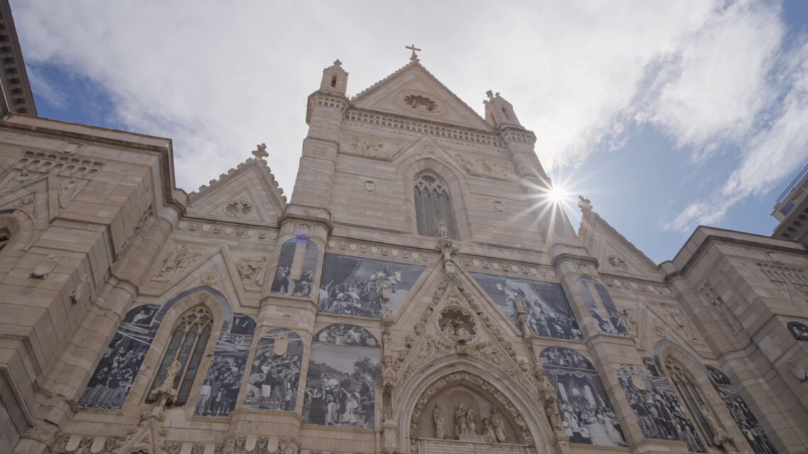 Napoli, alle Gallerie d’Italia e al Duomo il progetto artistico di JR Napoli, alle Gallerie d’Italia e al Duomo il progetto artistico di JR